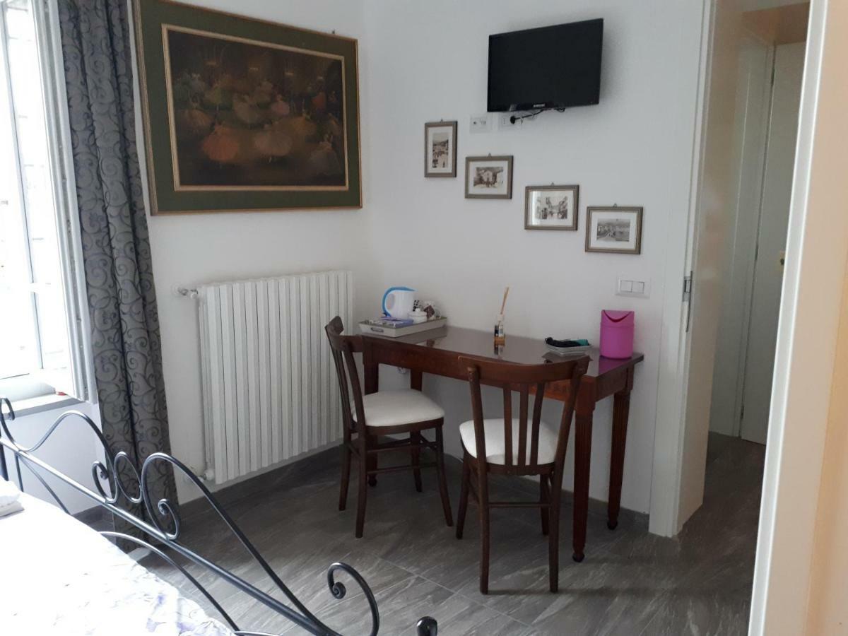 Oro Rosso Rooms Locazione Turistica أريتسو المظهر الخارجي الصورة